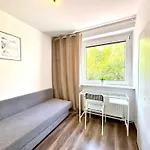 דירה 4-pokojowe Mieszkanie Przy Plazy & Parking