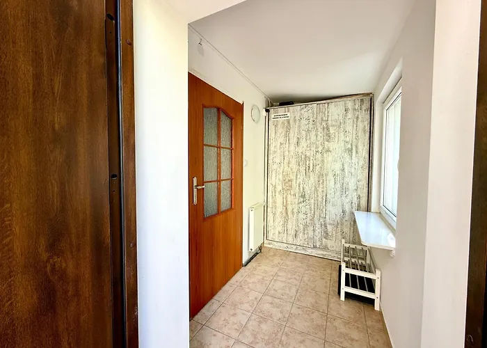 4-pokojowe Mieszkanie Przy Plazy & Parking *